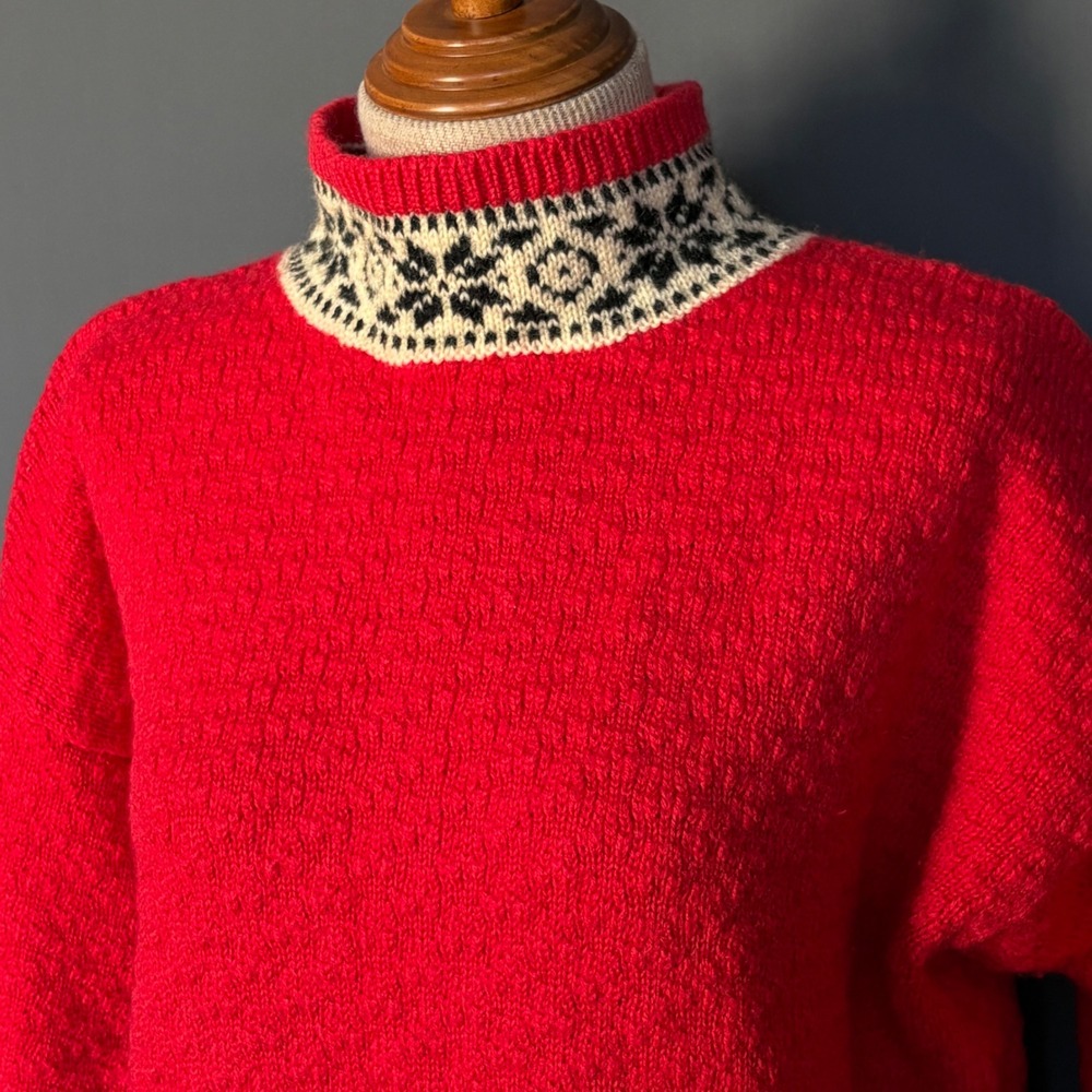 Vintage GAP Red Wool Fair Isle Nordic Mock Neck Sweater | Small | 90's Hong Kong